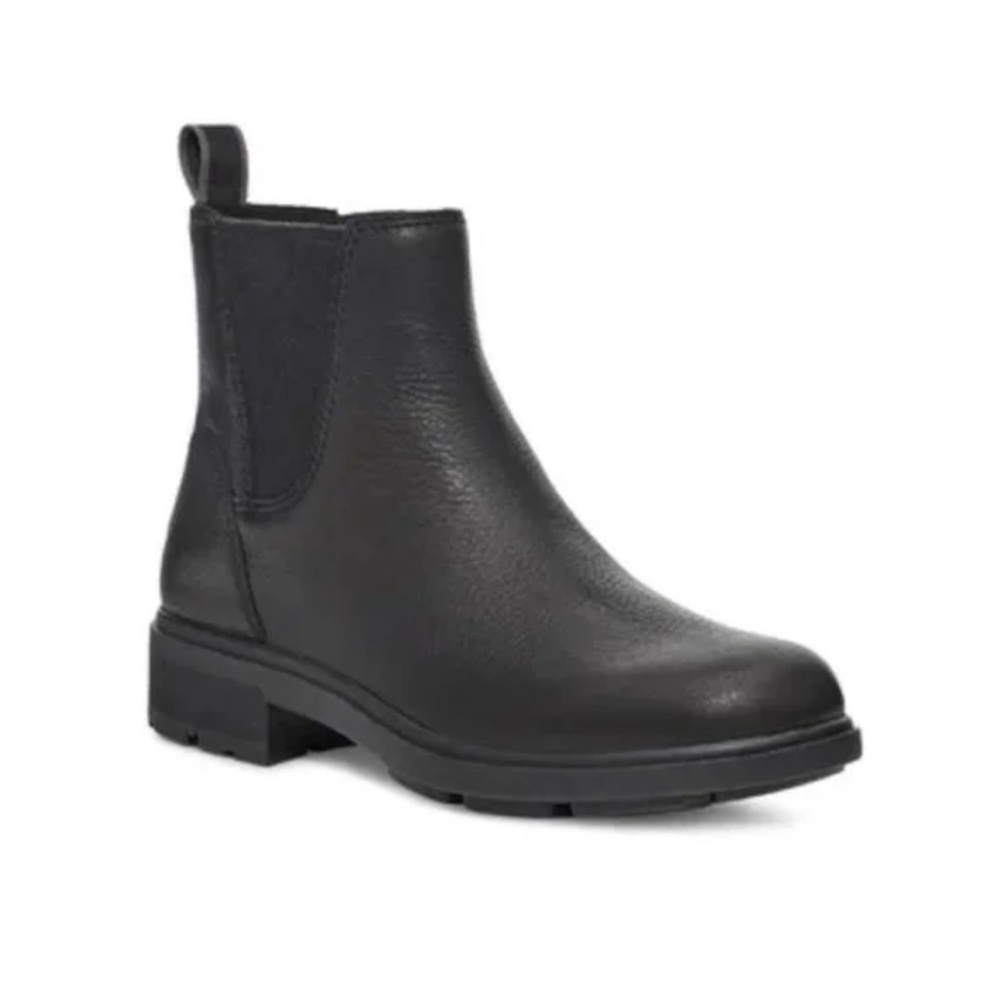 UGG Harrison Chelsea Boot